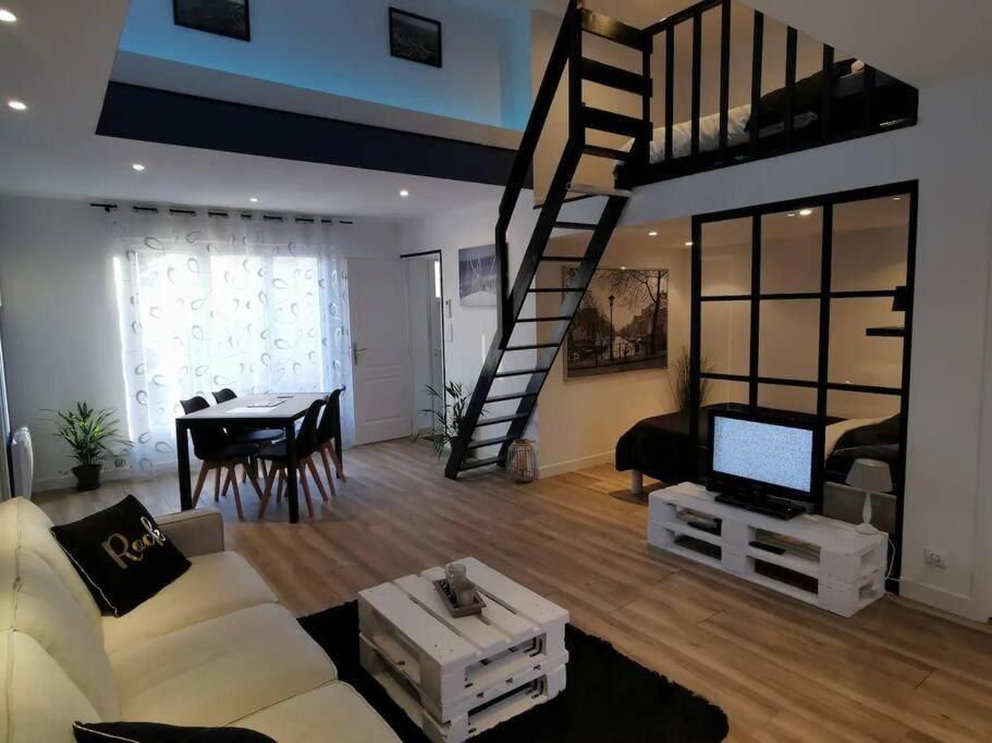 La Mirabella, Studio Avec Sauna Mirebeau-sur-Beze Exterior foto